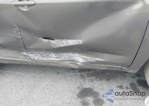 2012 Toyota Rav4 z USA, uszkodzony, nr VIN 2T3ZF4DV6CW106617